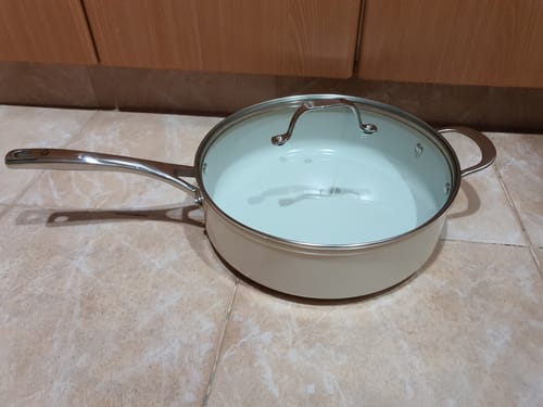 Customer photo review of Cosmo Pan