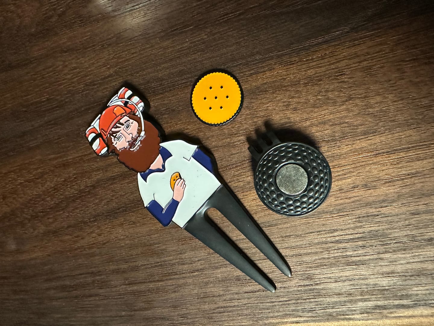 Customer photo review of Caddie Divot Tool and Ball Marker Set