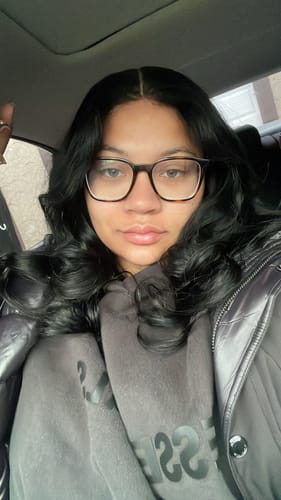 Customer photo review of *NEW* HD Body Wave Closure Wig