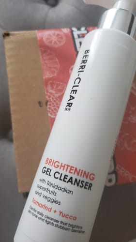 Customer photo review of Berri-Clear Brightening Gel Cleanser
