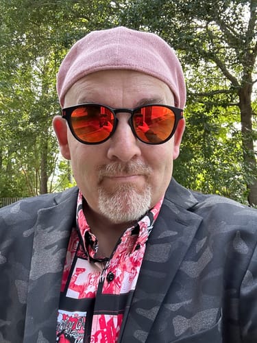 Customer photo review of Harley Quinn "XOXO" – KUNUFLEX Short Sleeve Shirt