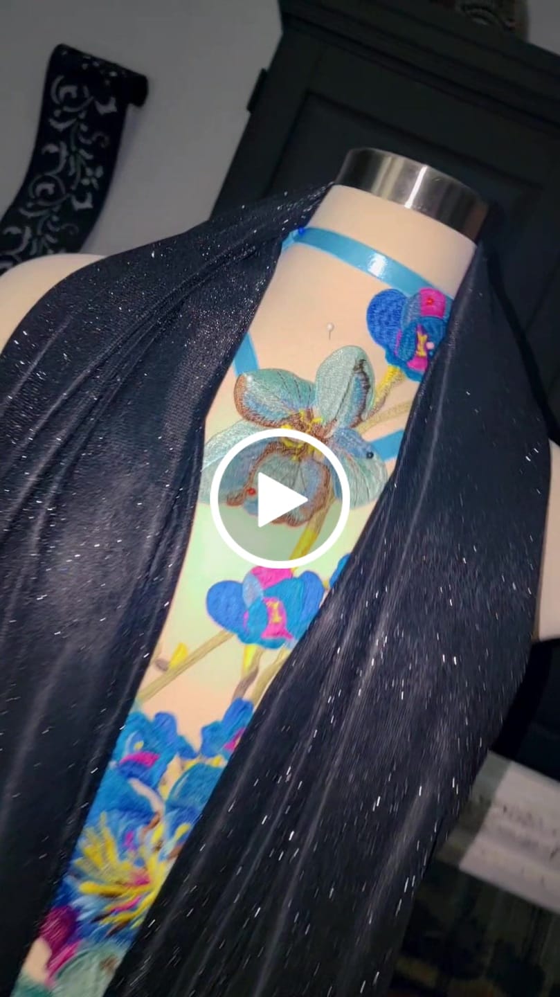 Customer video review of Black Stretch Lurex