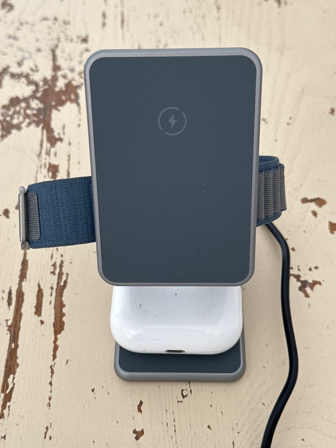 Customer photo review of MagFold Pro Qi2