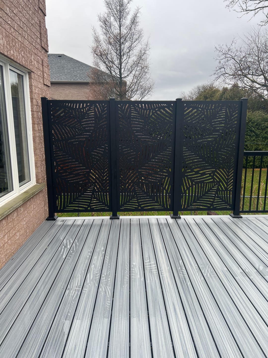 Customer photo review of Privacy Screen (Maui)