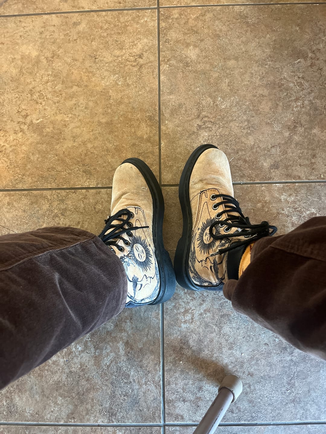 Customer photo review of Tan Sun & Moon All-Season Boots