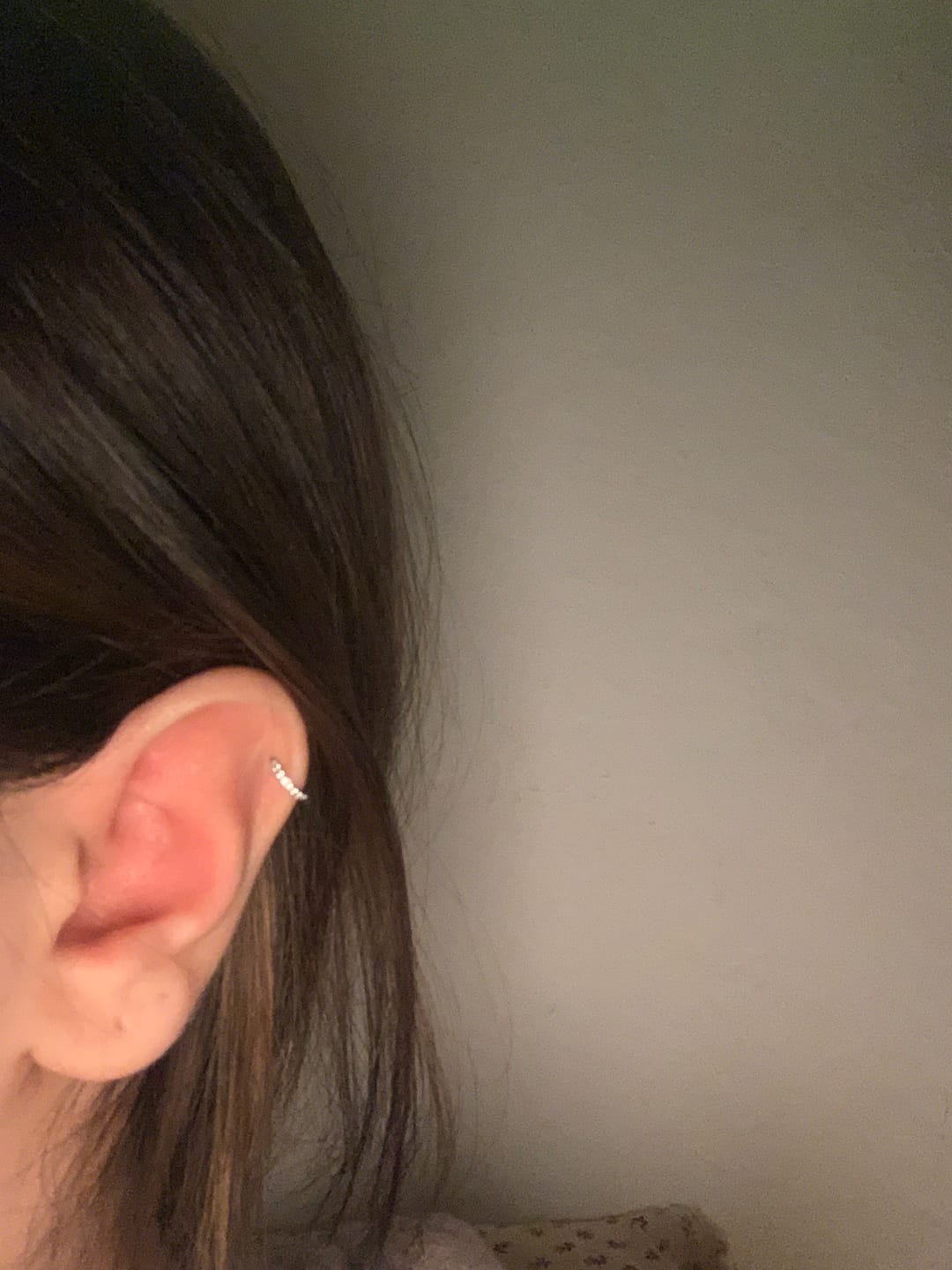 Customer photo review of HI-LIFE Crystal Clicker Piercing
