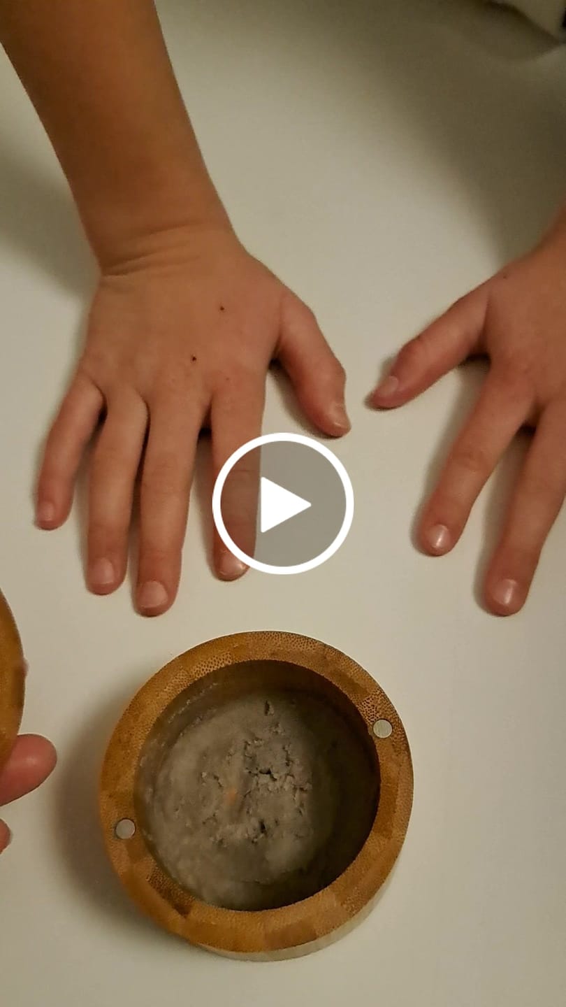 Customer video review of Mustikkainen Metsäbiomi Voidepala
