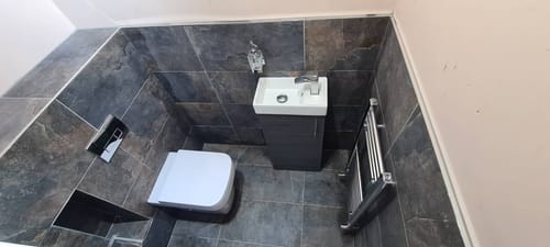 Customer photo review of Retto 400mm Floor Standing 1-Door Vanity Unit with Basin - Anthracite Woodgrain