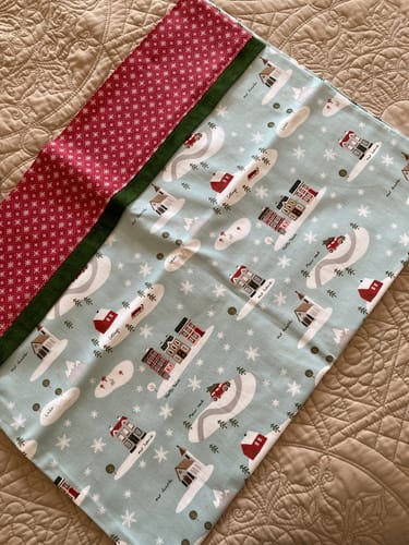 Customer photo review of Sledding Best Friends Pillowcase Kit with Free Pattern