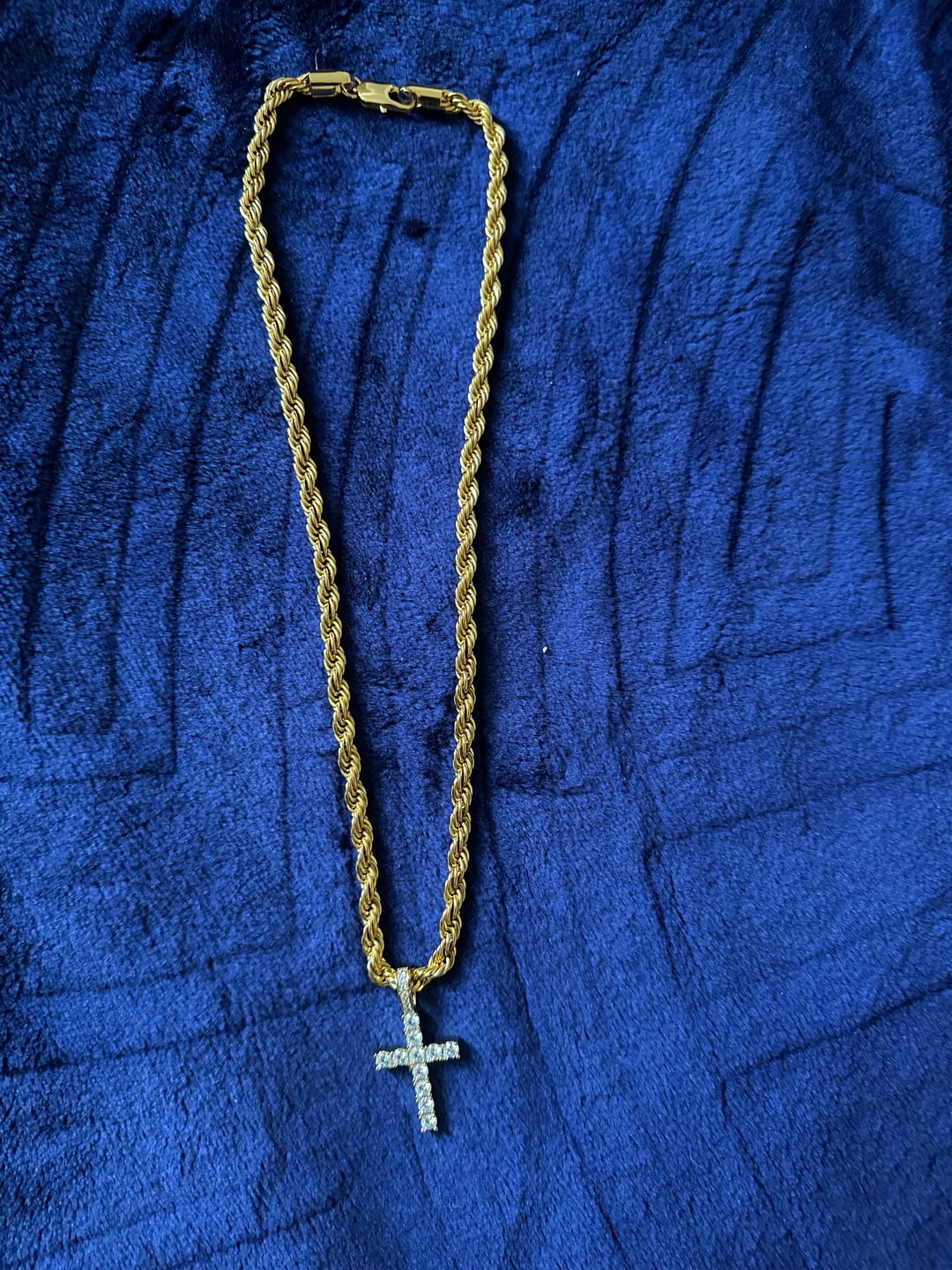 Customer photo review of CLEAN ROPE CHAIN. - 6MM 18K GOLD
