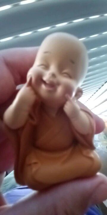 Customer photo review of Petite Statue de moine Bouddhiste