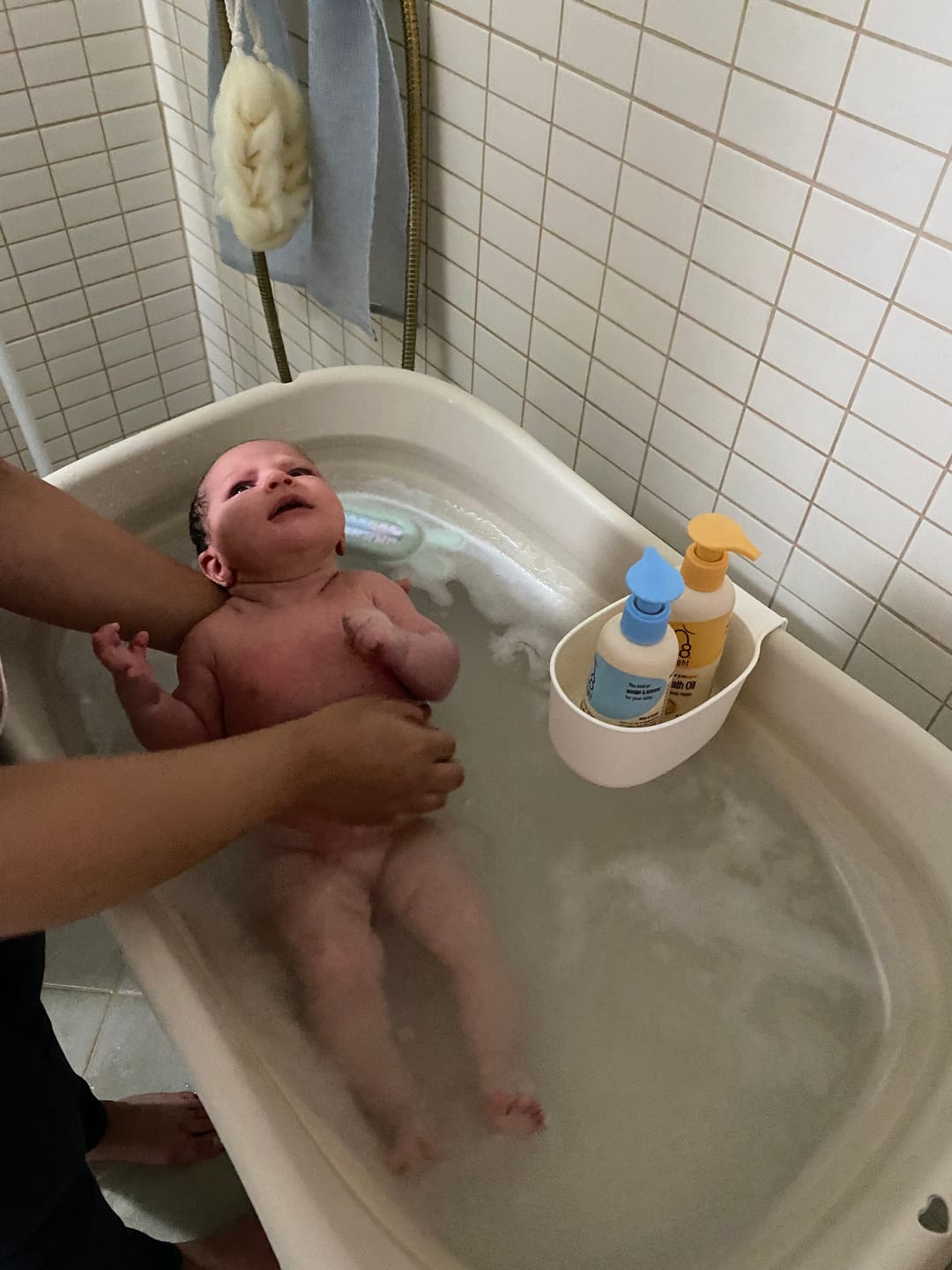 Customer photo review of שמן אמבט לתינוק- מבוסס 100% שמנים טבעיים ושאינו משאיר שומניות