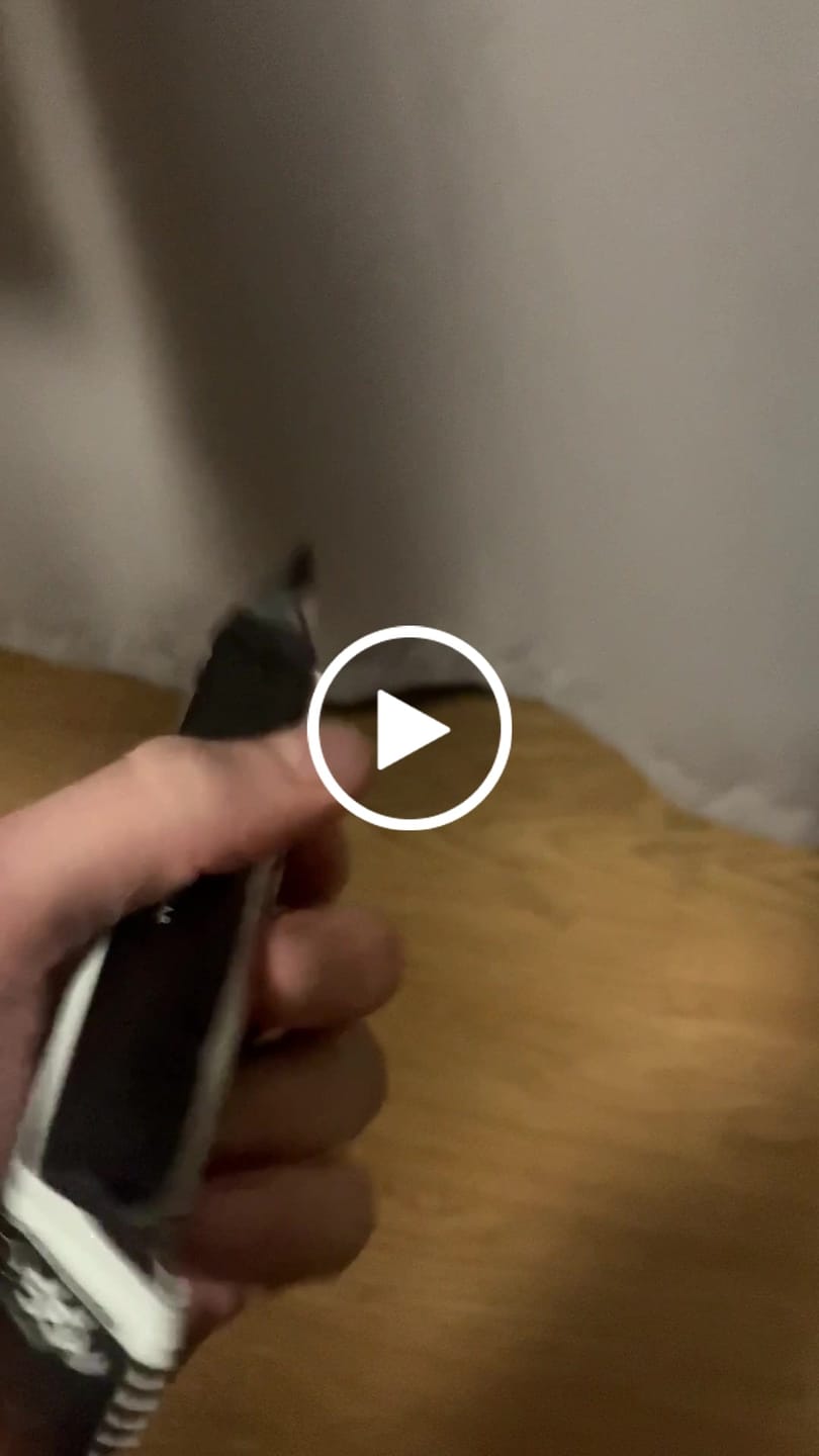 Customer video review of Barebells Proteīna batoniņš (12 x 55 g)
