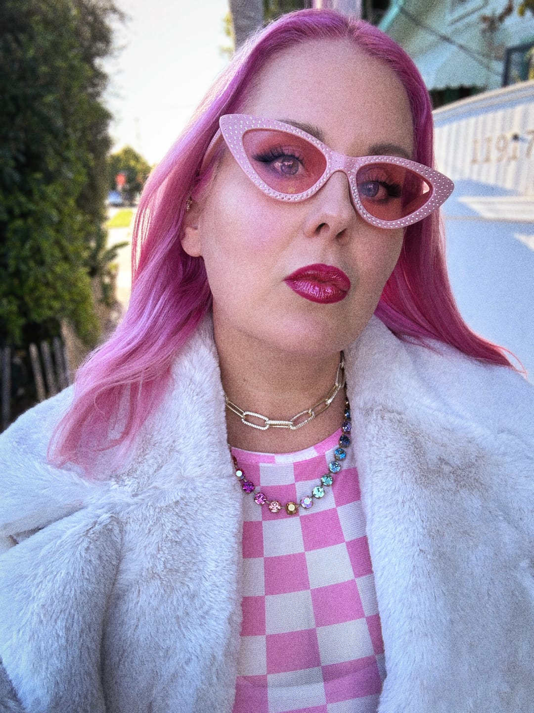 Customer photo review of Arista Slider Necklace in Cosmic Ombré