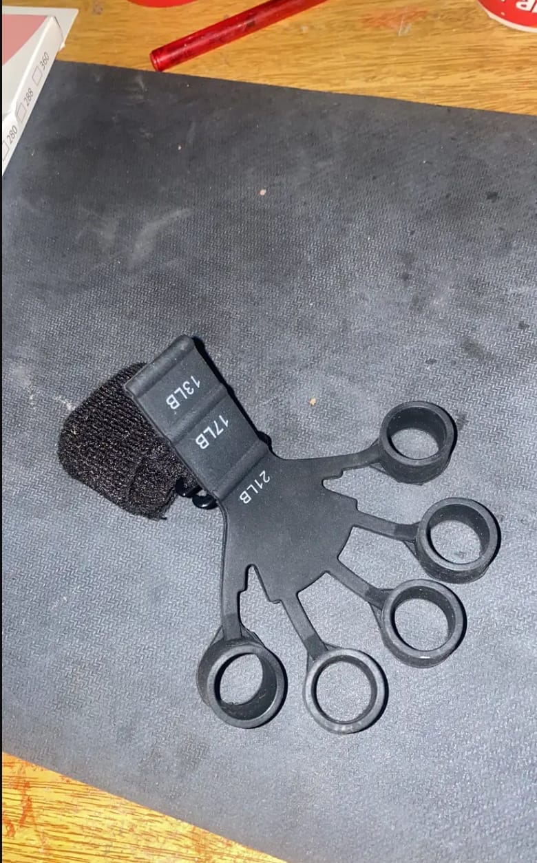 Customer photo review of The Finger Gripper