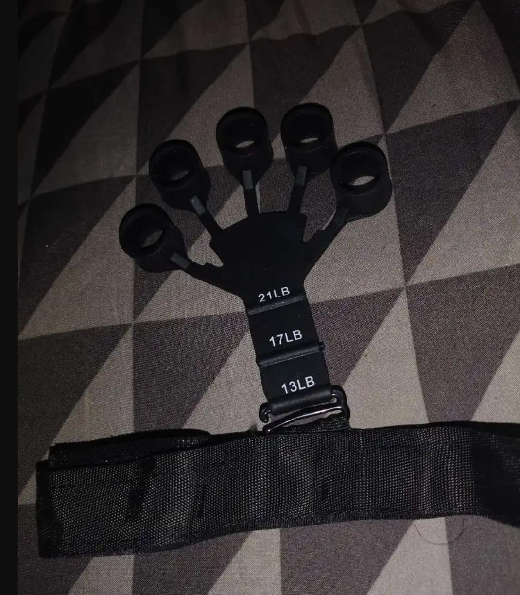 Customer photo review of The Finger Gripper