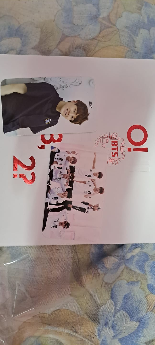 Customer photo review of BTS - 1ST MINI ALBUM O!RUL8,2?