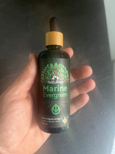 Avis photo d'un client sur Huile d'algues oméga 3 (100ml)