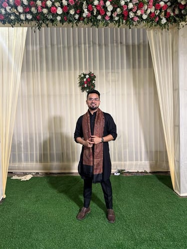 Customer photo review of Pashtush Mens Fine Soft Ethnic Stole, Black