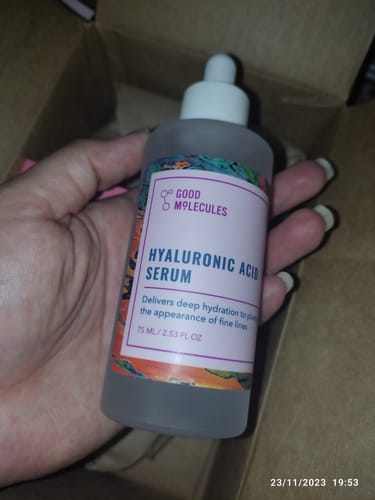 Customer photo review of Hyaluronic Acid Serum