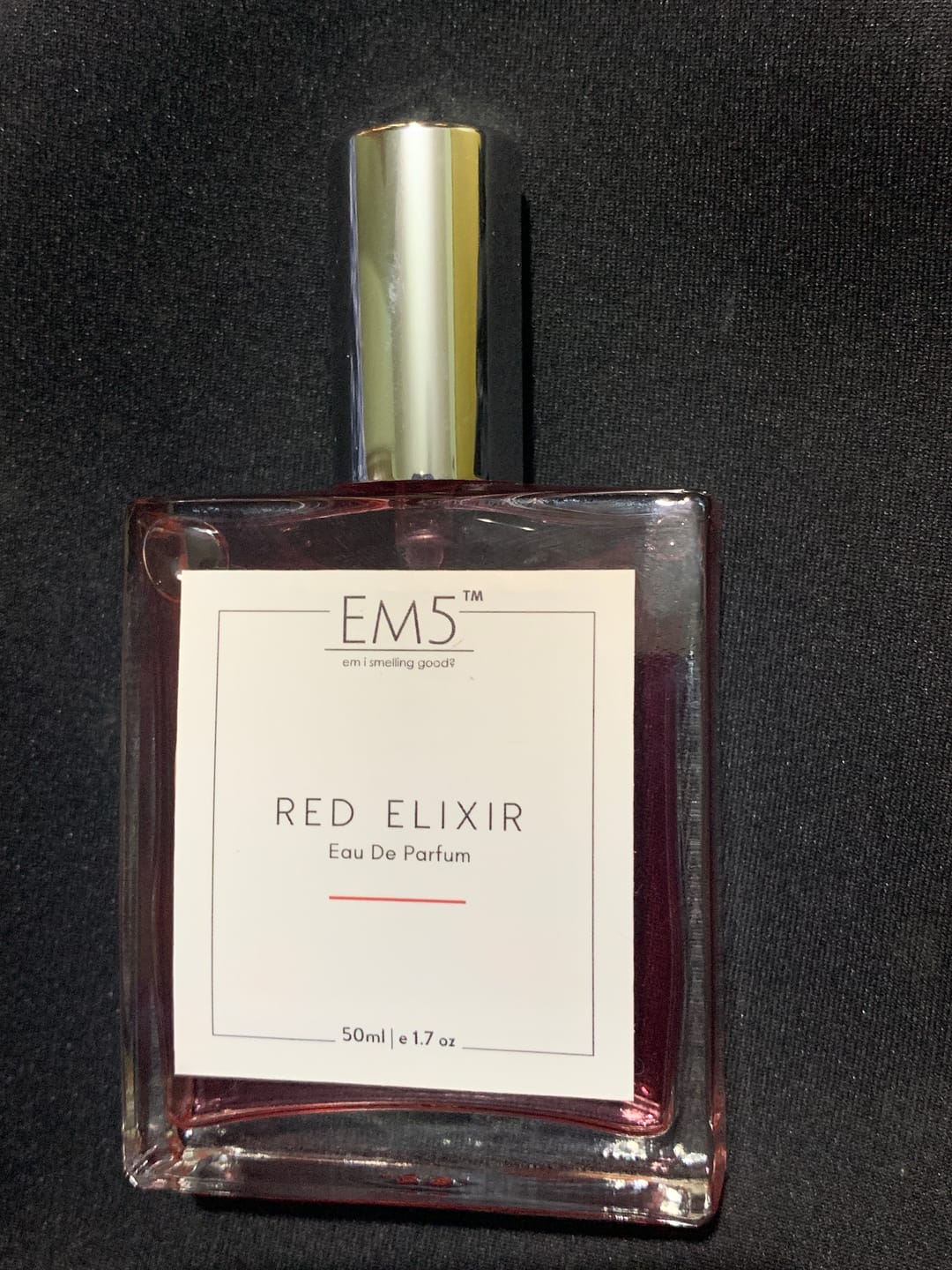 Customer photo review of EM5™ Red Elixir Perfume for Women | Strong and Long Lasting | Sweet Vanilla Fruity | Luxury Gift for Women | 50 ml Spray / 10ml Alcohol Free Roll On