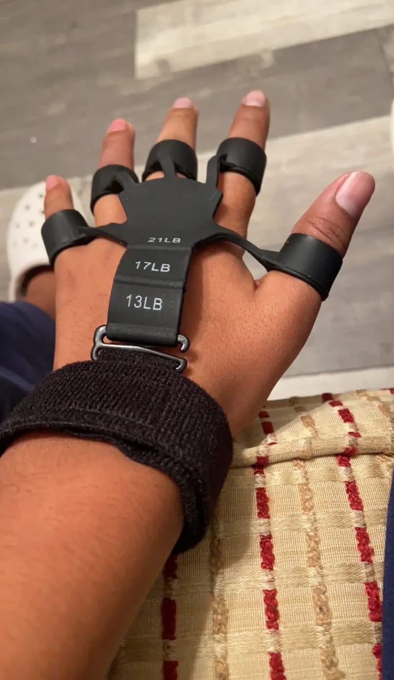 Customer photo review of The Finger Gripper