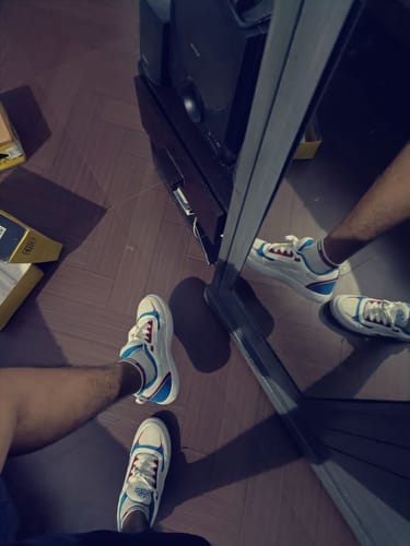 Customer photo review of KYGO Black Red Sky Men's color block sneaker