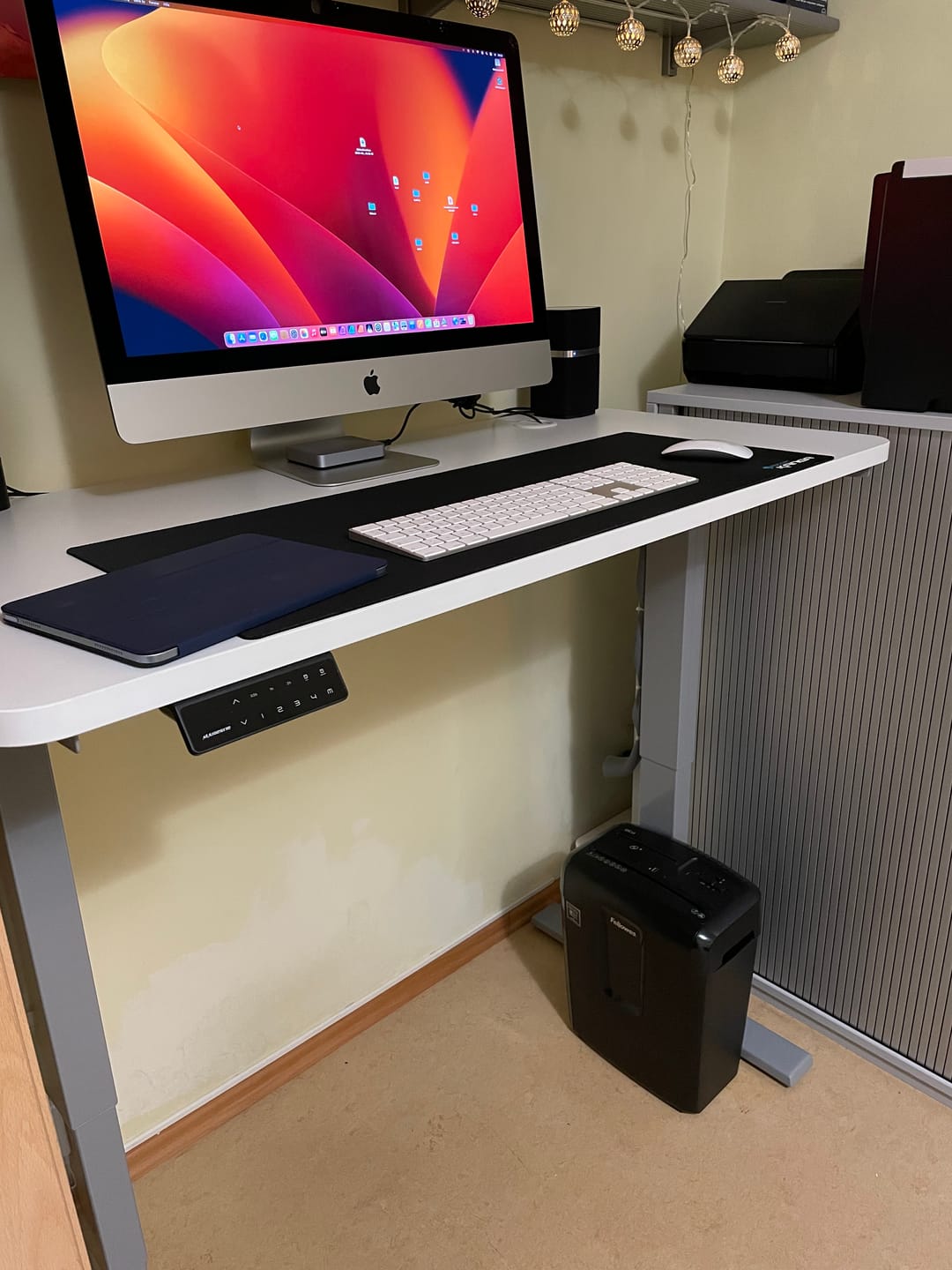 Customer photo review of Maidesite T2 Pro Plus - Tischgestell Elektrisch Höhenverstellbar