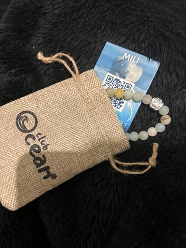 Customer photo review of "Polar Bear" Tracking bracelet