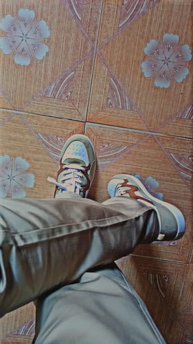 Customer photo review of CLYDE Beige Brown Men's casual sneaker