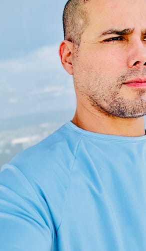 Customer photo review of Training Sport Tee - Sky Blue