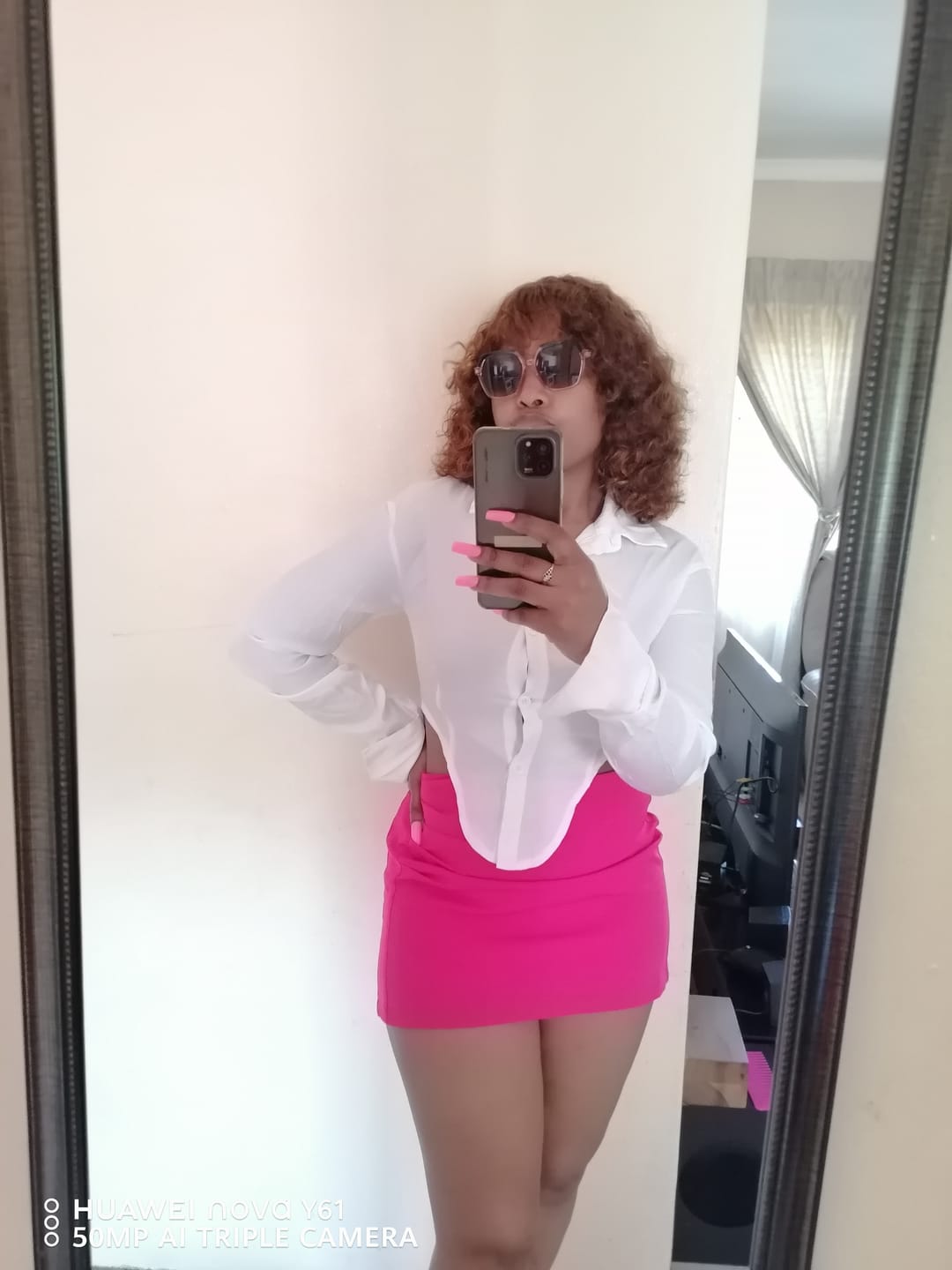 Customer photo review of Colour : Double Drawn Highlighted Curly Fringe
