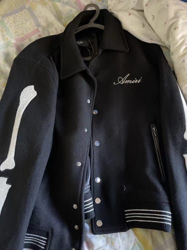 Customer photo review of AMIRI thickened loose bomber baseball jacket Black