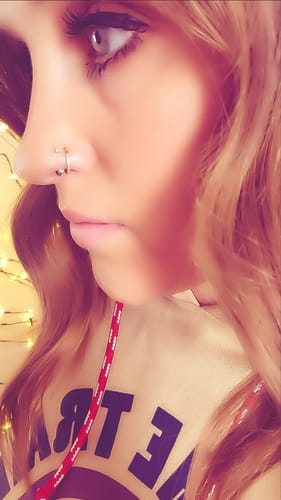 Customer photo review of Triple Sided Micro Gem Titanium Hinged Nose Hoop
