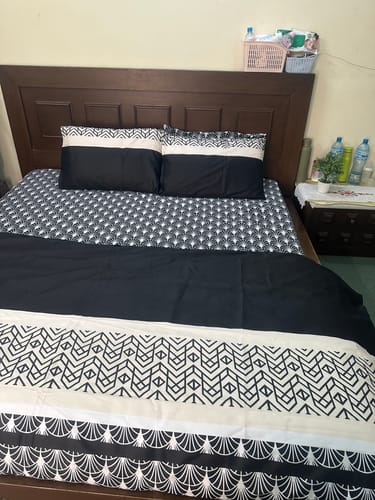 Customer photo review of Sienna-Bed Set