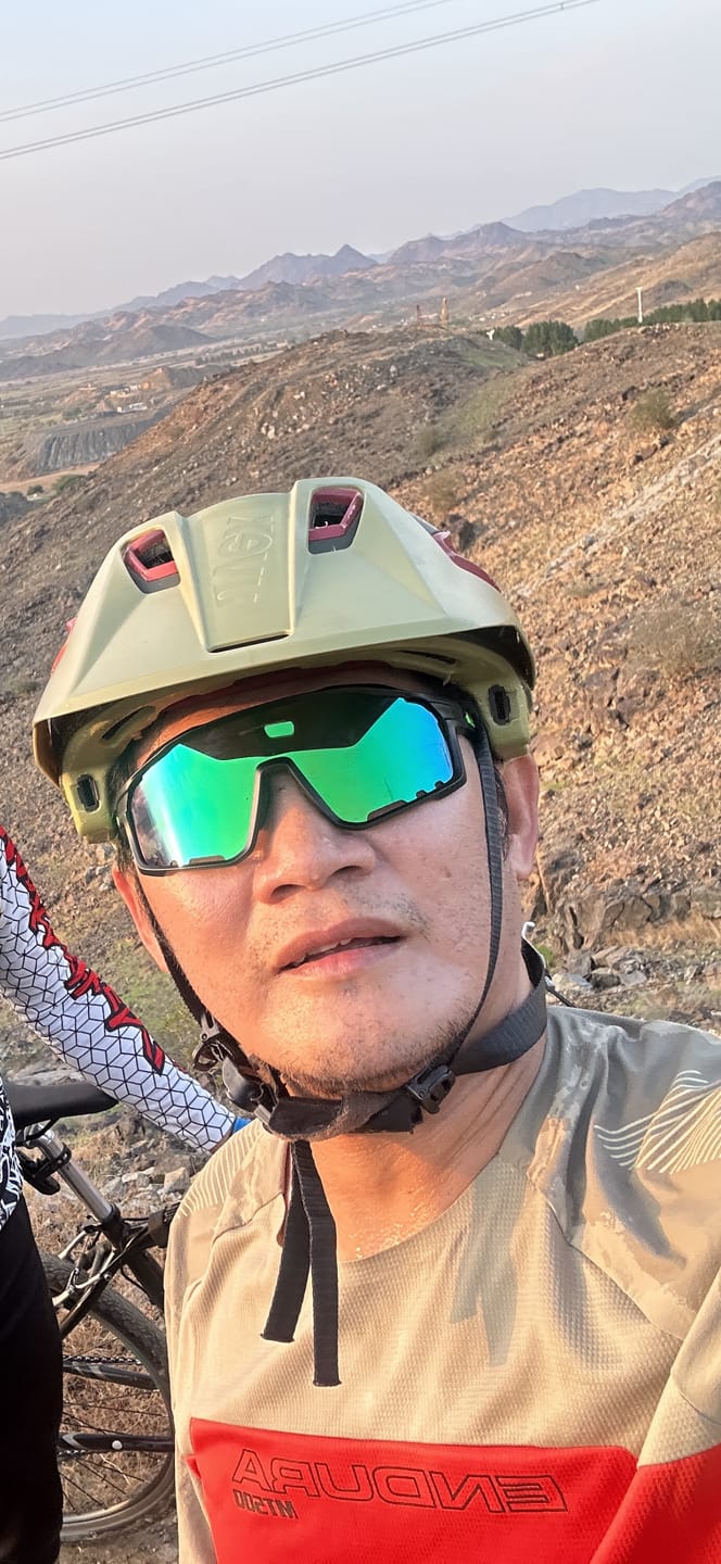 Customer photo review of Kapvoe X76 Sports Sunglasses