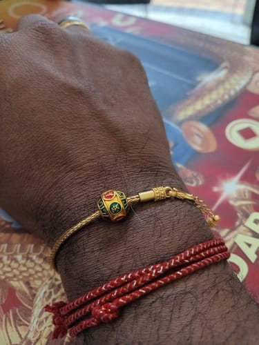 Customer photo review of FREE Today: Love Focus Tibetan 18K Gold Om Mani Padme Hum Lucky Koi Fish Fu Character Ingot Copper Coin Bracelet