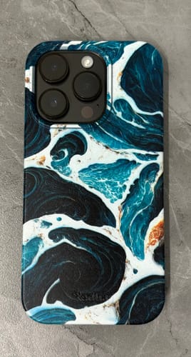 Customer photo review of Ocean Marble - iPhone 14 Pro