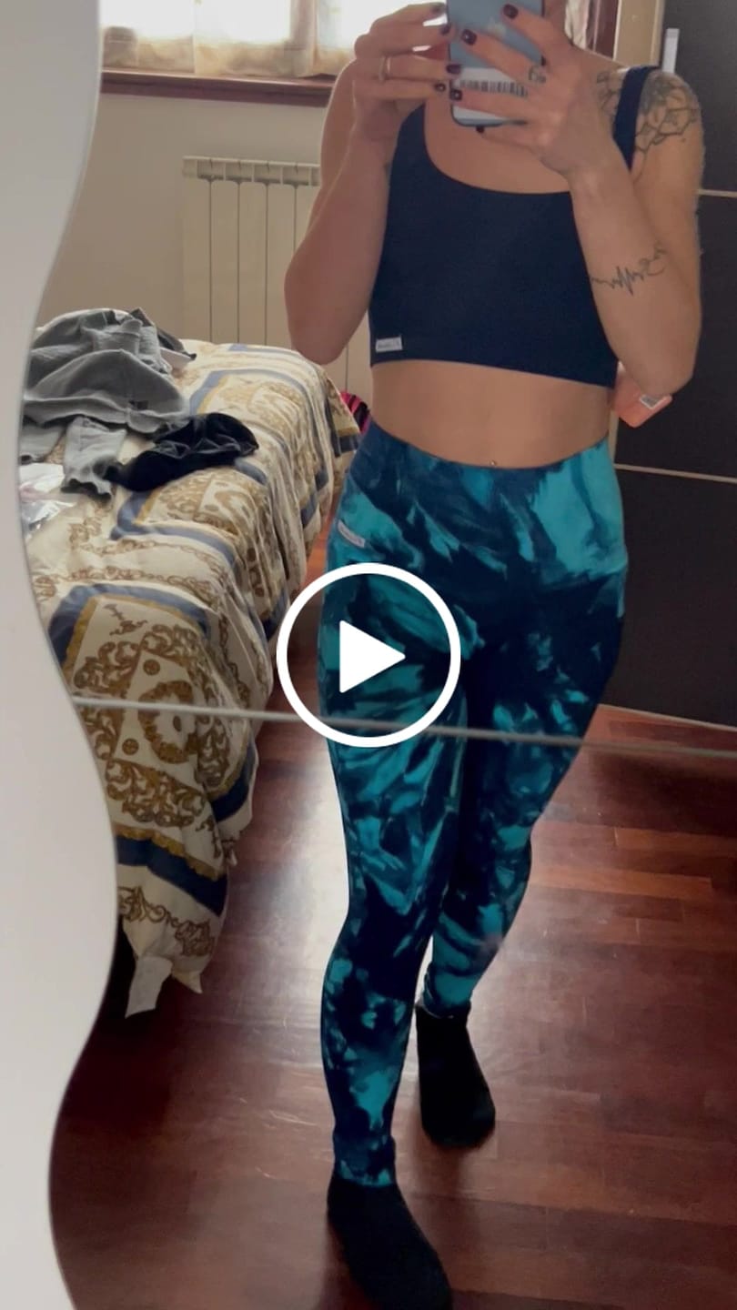 Customer video review of Leggings Elements Acqua Turchese Blu