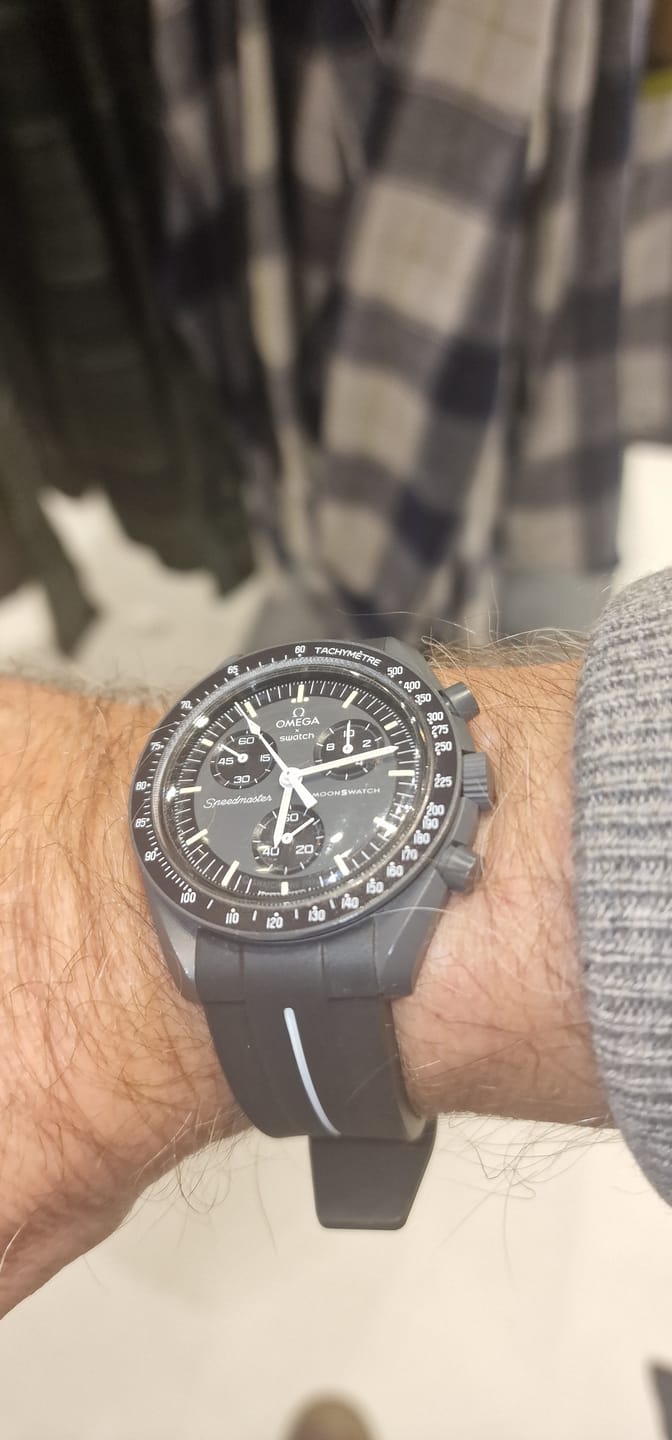 Customer photo review of Bracelet Moonswatch - Noir & Blanc