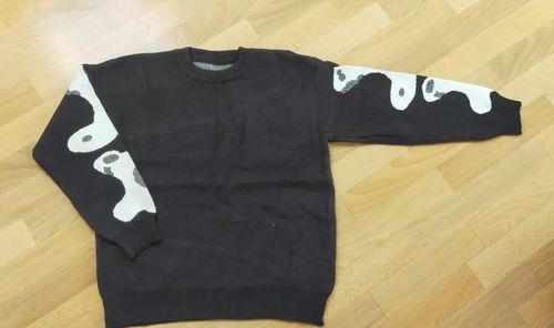 Customer photo review of Vencae™ SWEATER - SKELLY X