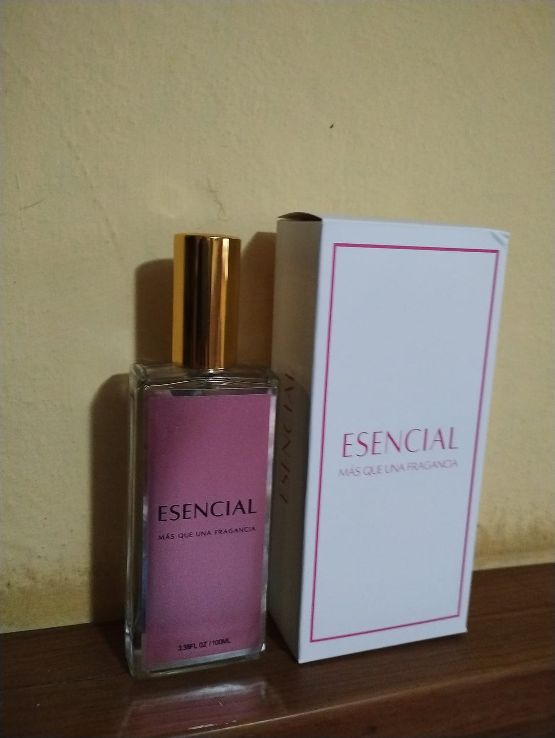 Customer photo review of M069 Inspirado en: Flower -Kenzo