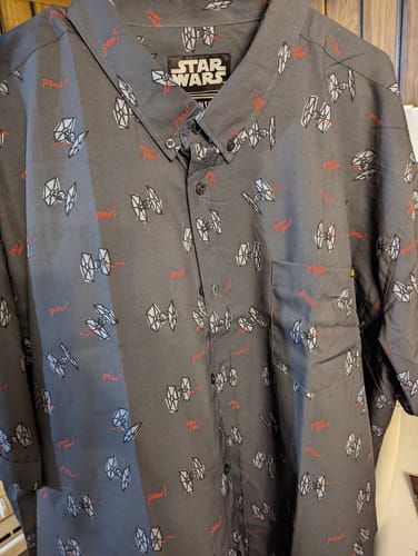 Customer photo review of Star Wars "Pew Pew" – KUNUFLEX Short Sleeve Shirt