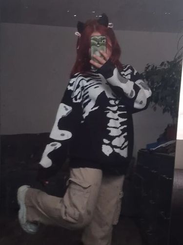 Customer photo review of Vencae™ SWEATER - SKELLY X