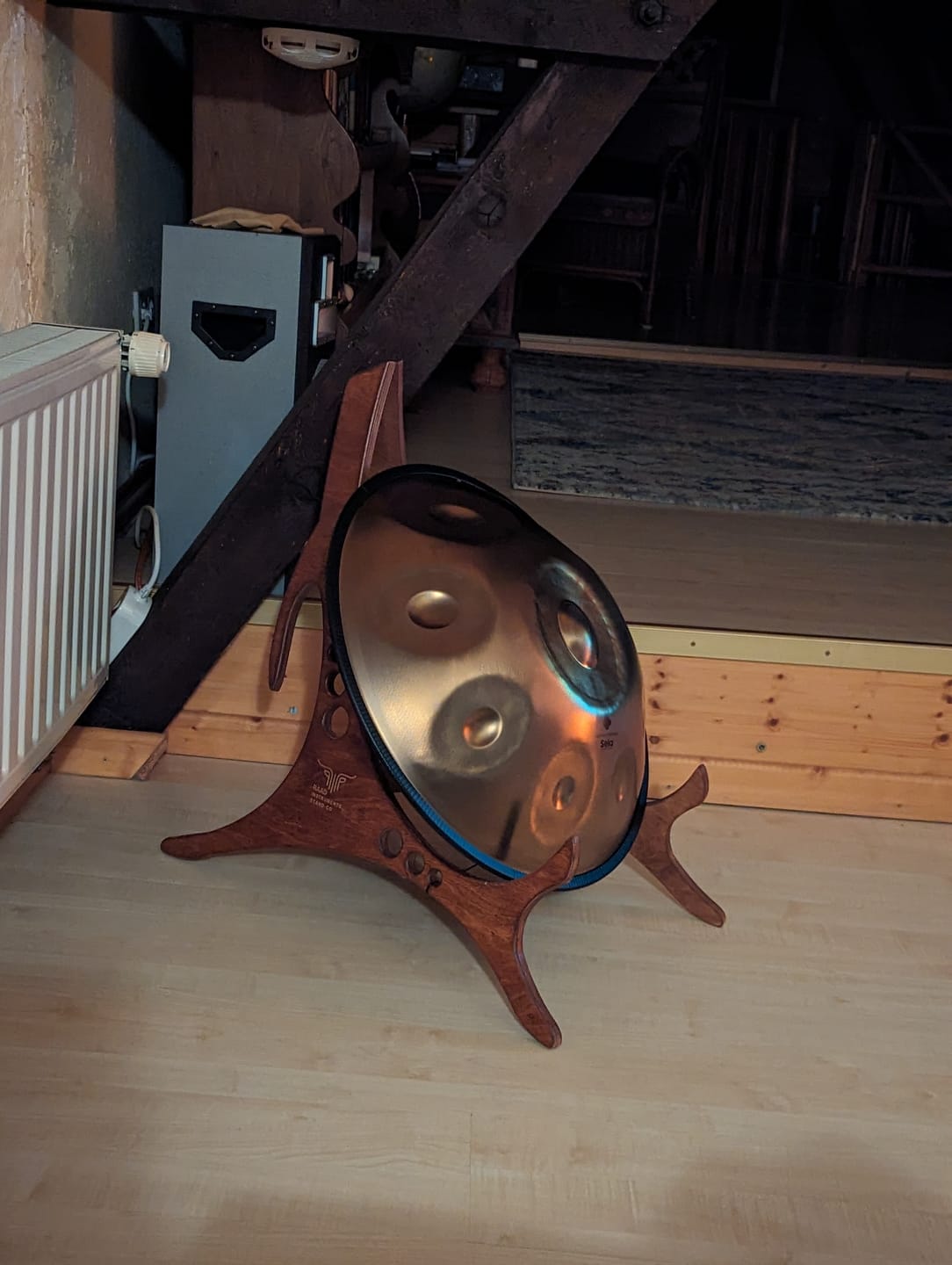 Customer photo review of Katanui Dekorationsständer für Handpans