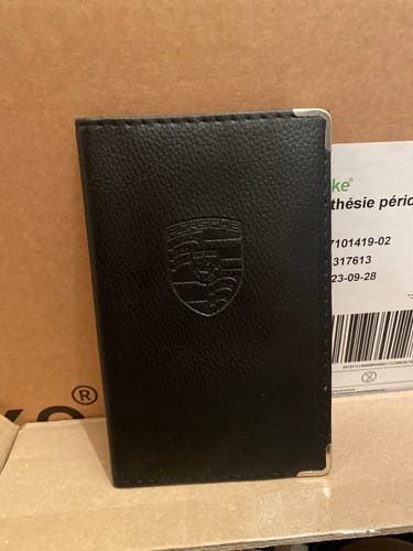 Customer photo review of Porte Carte Grise  Porsche par Guillot