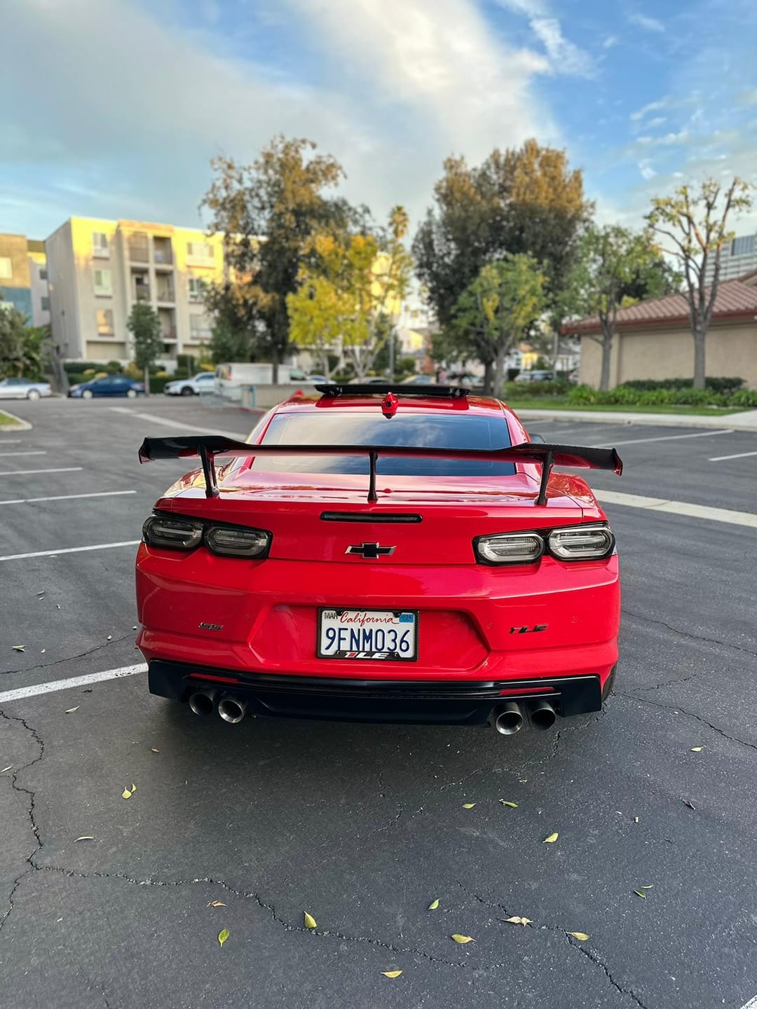 Customer photo review of 2016-2024 Chevy Camaro ZL1 1LE Full Carbon Fiber 1pc Rear Spoiler