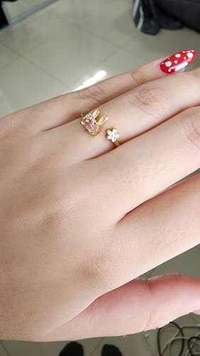 Customer photo review of Anillo Ajustable Rose Bunny