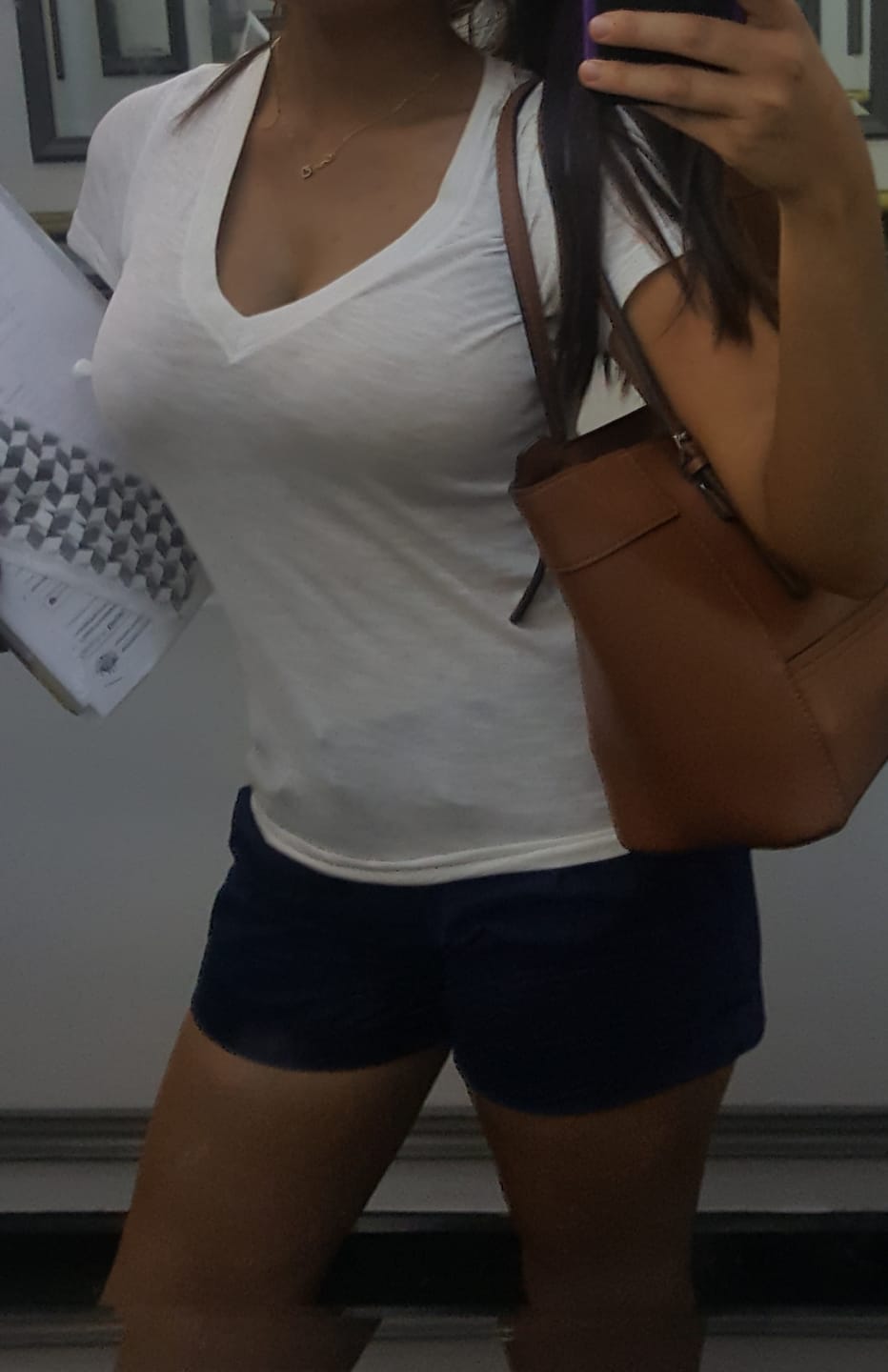 Customer photo review of Velocity Express Spray Tan Solution - 1L