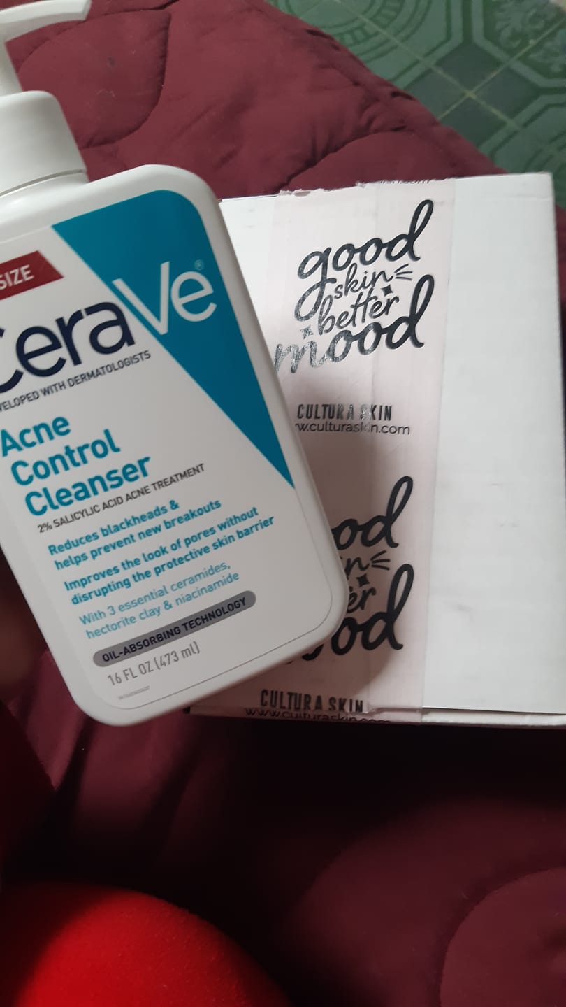 Customer photo review of Acne Control Cleanser with Salicylic Acid